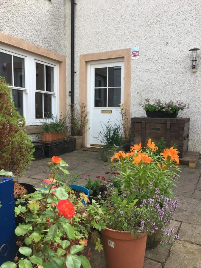 B&B At No 4 Biggar Extérieur photo